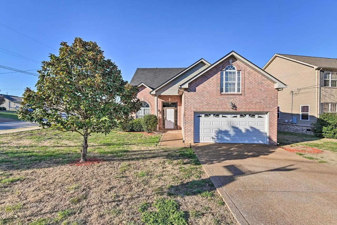 Charming Nashville Home About 6 Mi To Downtown! United States